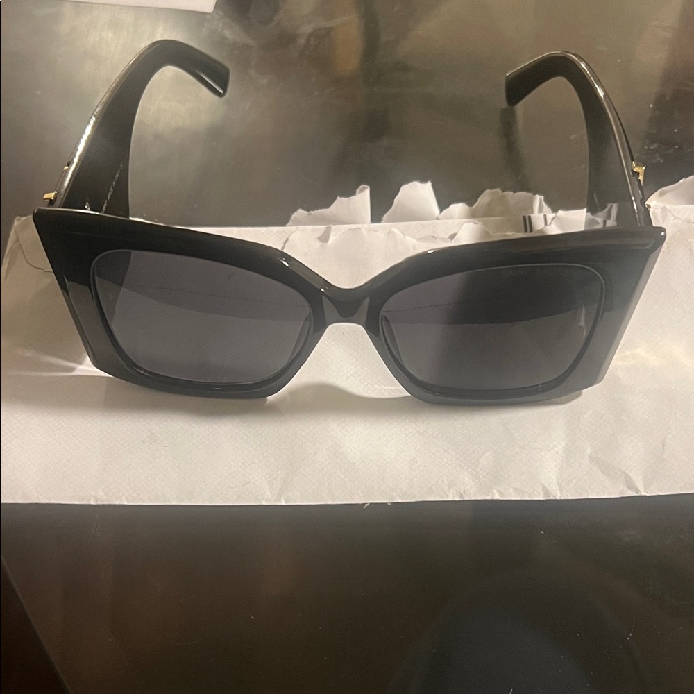 Yves Saint Laurent Bold Black Cat-Eye Sunglasses